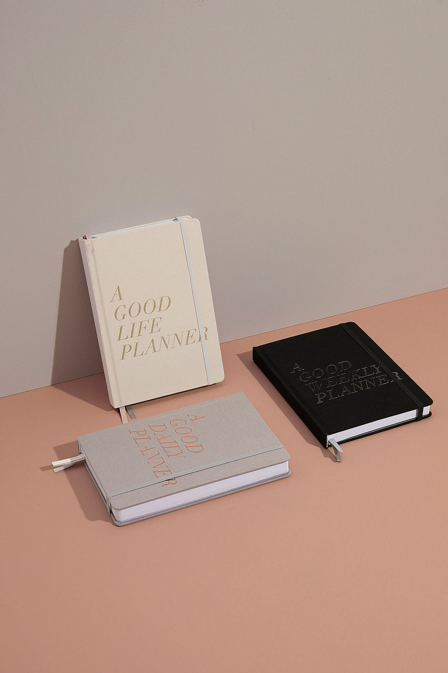 A Good Weekly Planner (12-Months Weekly Undated Planner)