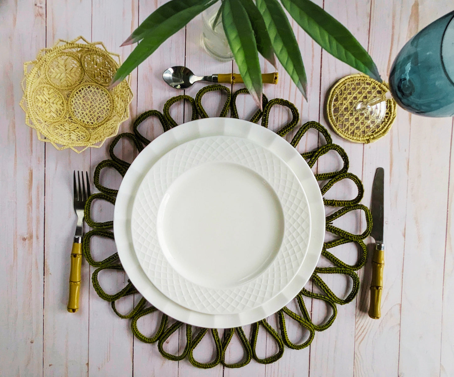 Harmony Handwoven Iraca Placemat Dark Green