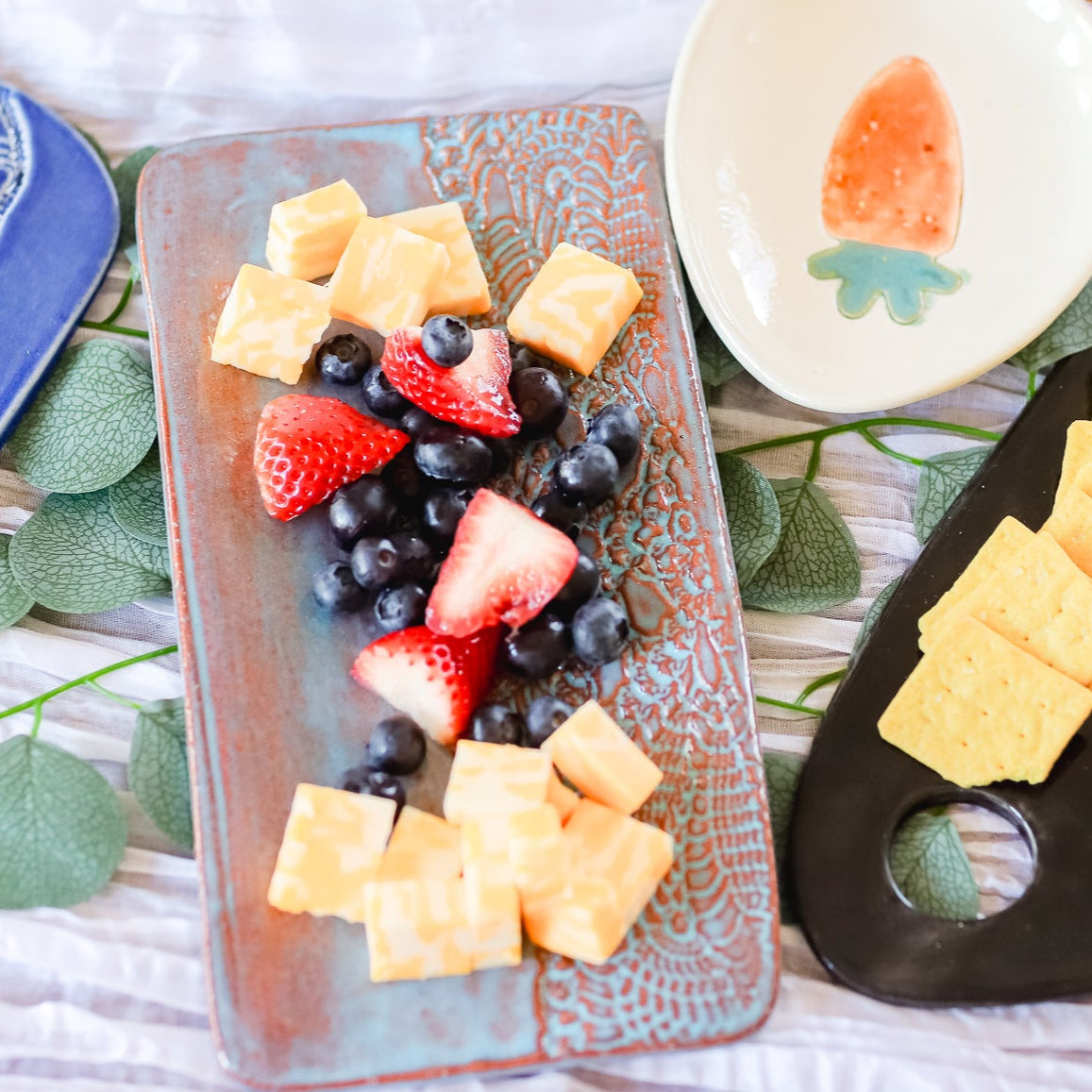 Ceramic Medium Platter Blue Bell