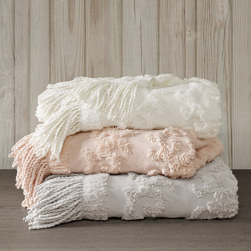 Chloe 100% Cotton Tufted Chenille Lightweight Throw with Fringe Tassel Main image