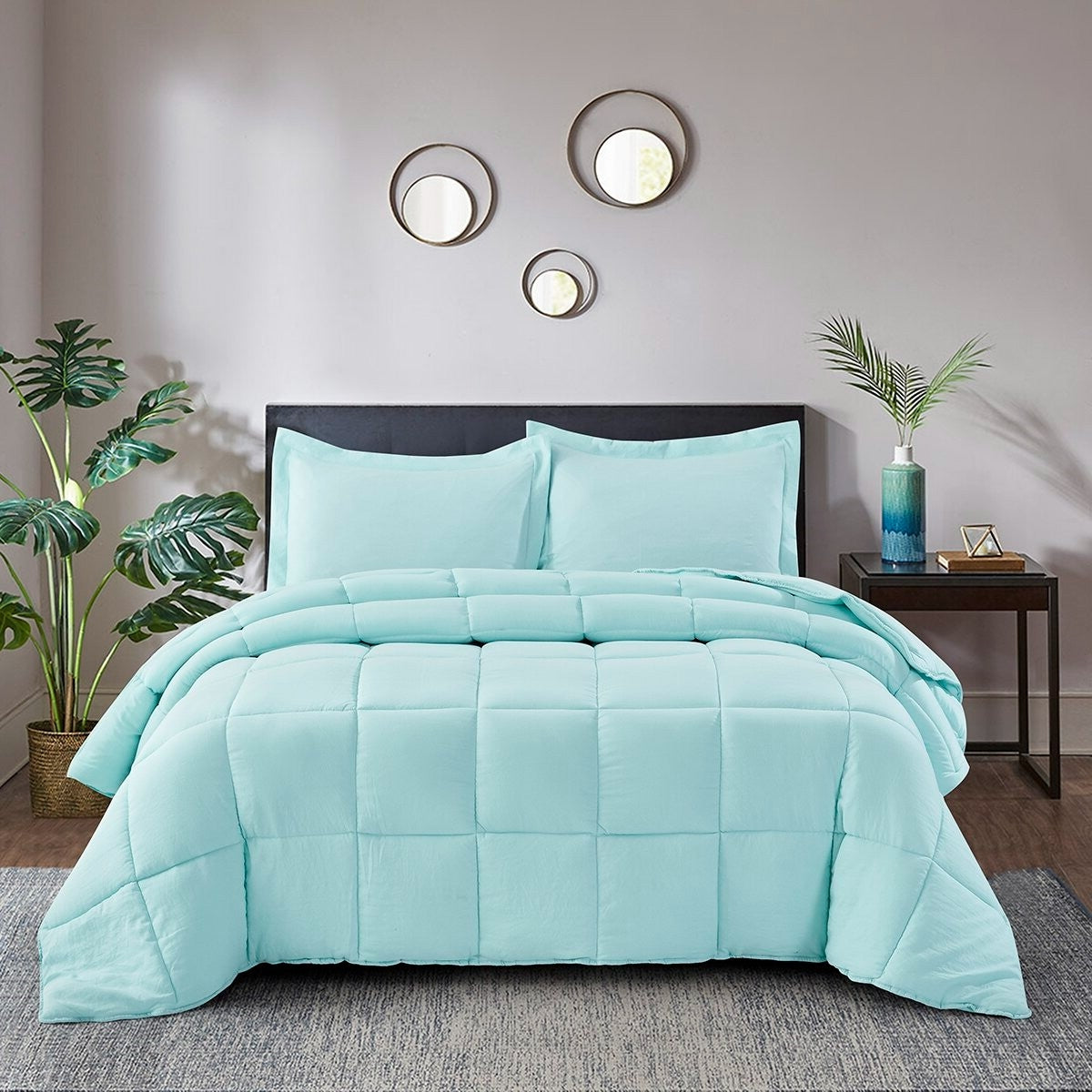 Queen Size Aqua 3 Piece Microfiber Reversible Comforter Set Main image