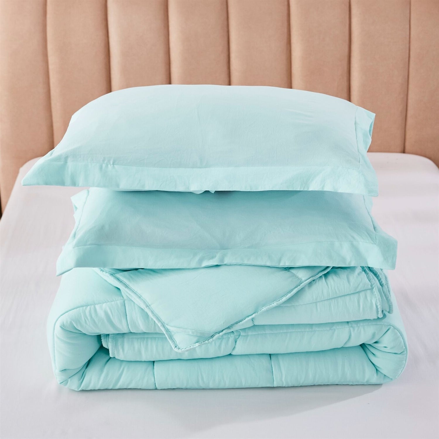 Queen Size Aqua 3 Piece Microfiber Reversible Comforter Set Secondary image