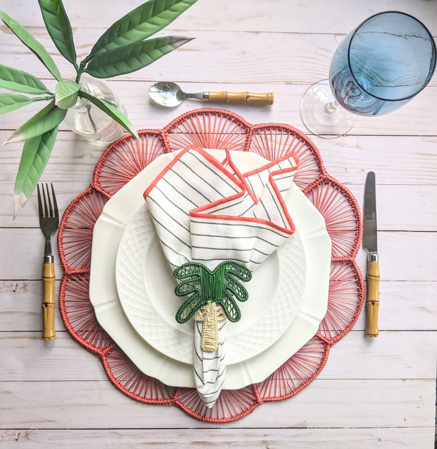 Petal Perfection Woven Placemat Solid Color (one color) Red
