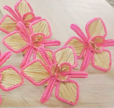 Orchid Handwoven Iraca Napkin Ring Natural Palm with Color Accents Soft Pink