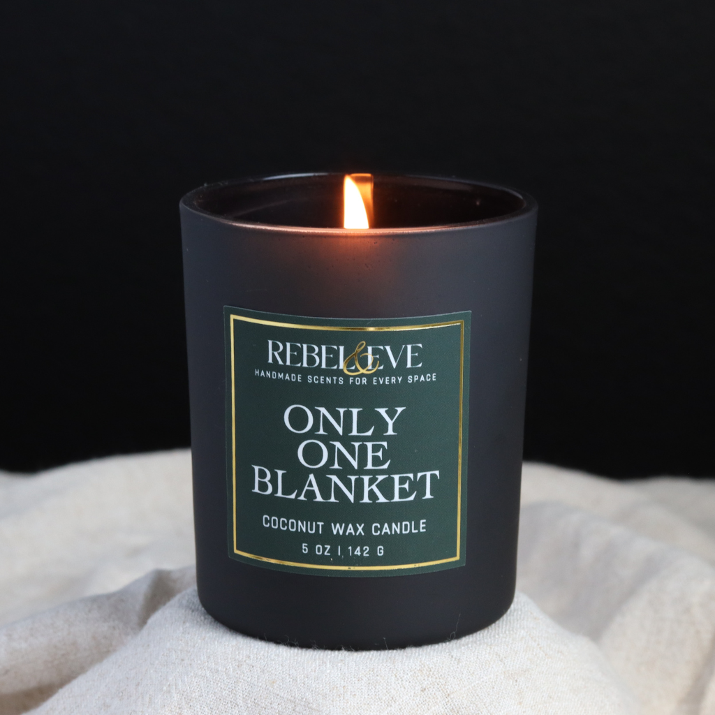 Only One Blanket Candle Secondary image