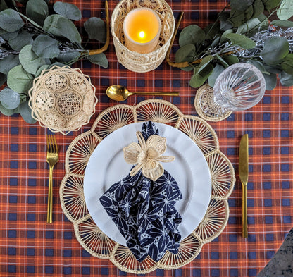 Petal Perfection Woven Placemat Solid Color (one color) Natural