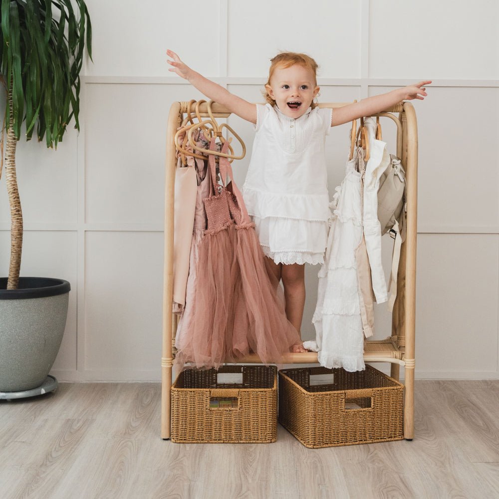 Belle Kids Montessori Clothing Rack