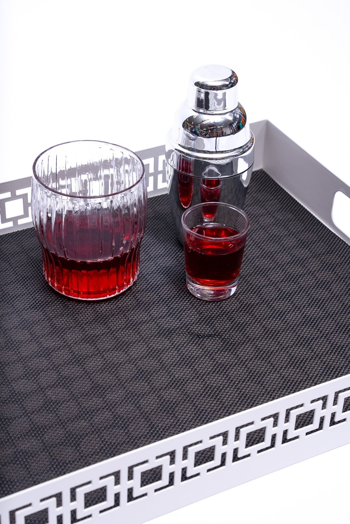 Breeze Block double-sided Woven Placemat-Black-set of 4