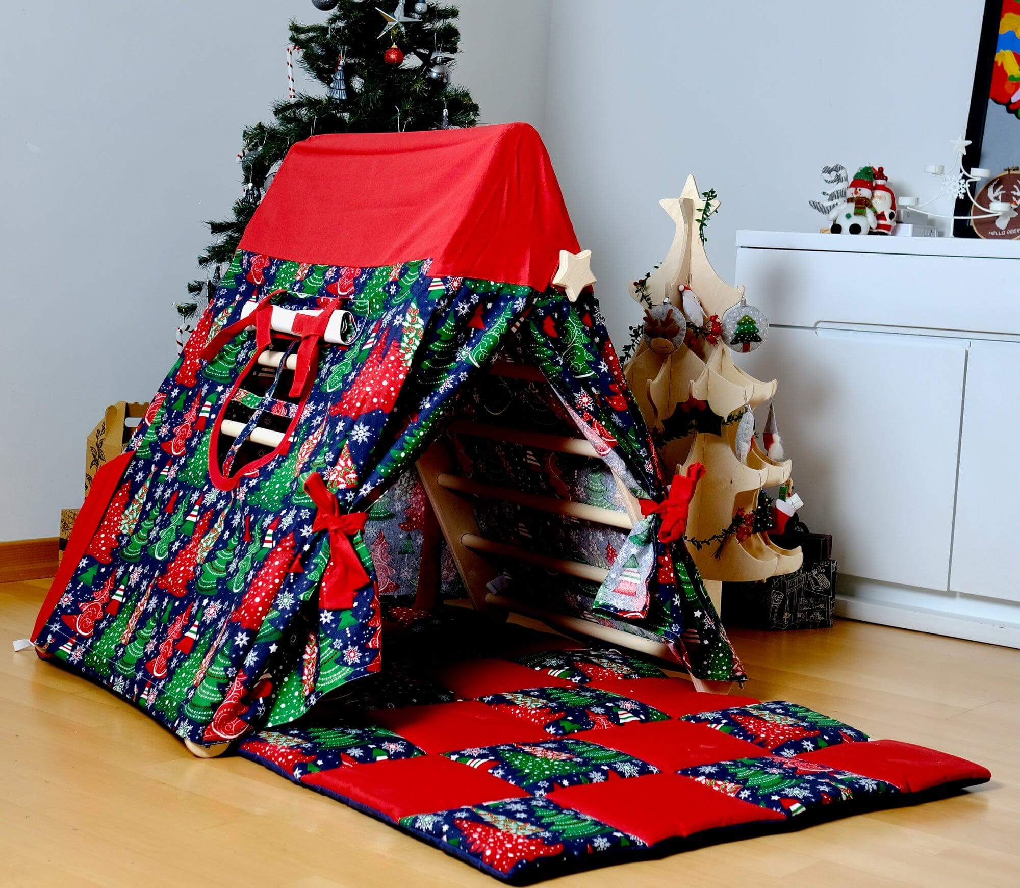 Climbing Triangle with Tent Cover, Mat, Ramp With Christmas Tent Cover and Play Mat (Red and Blue)
