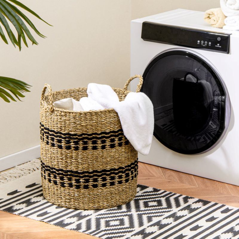 Set of 3 Stackable Storage Baskets with Handles Secondary image