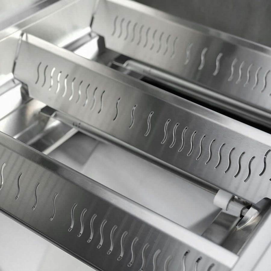 Eminence 425 | Iconic Fortified Propane Gas Grill