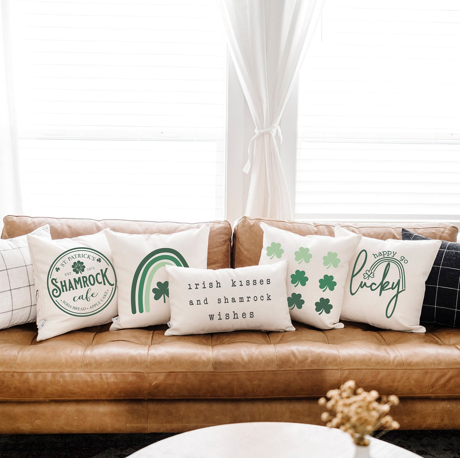 Fresh Clover- 18x18 inch St Patrick's Day Pillow Cover
