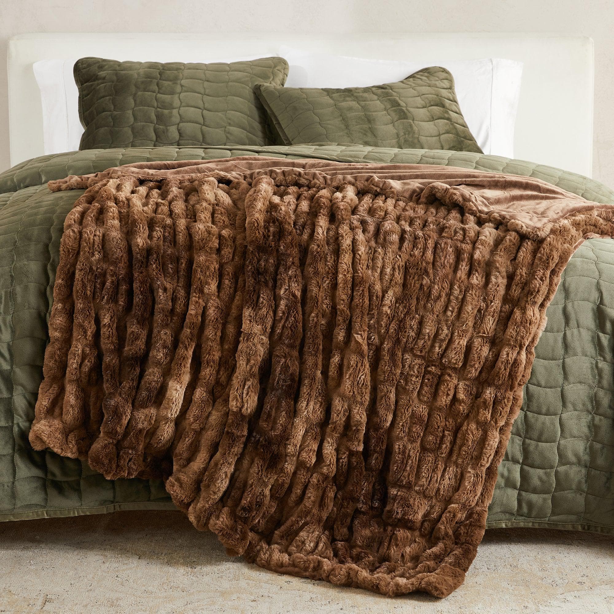 Ruched Faux Fur Throw Blanket – Alondra Collection 50" x 60" Throw Brown