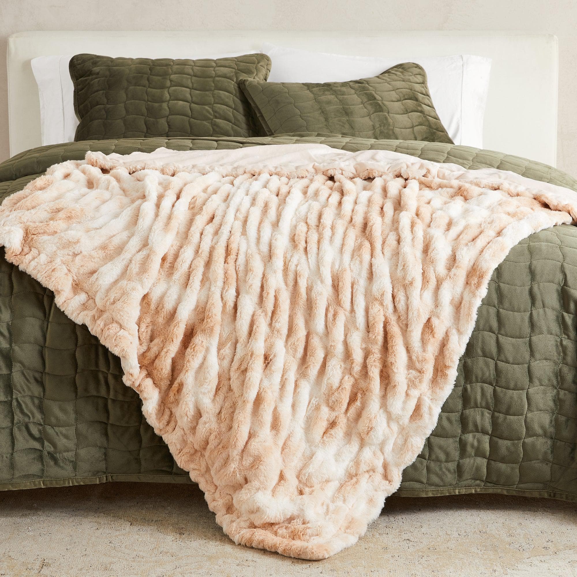Ruched Faux Fur Throw Blanket – Alondra Collection 50" x 60" Throw Pink Tan