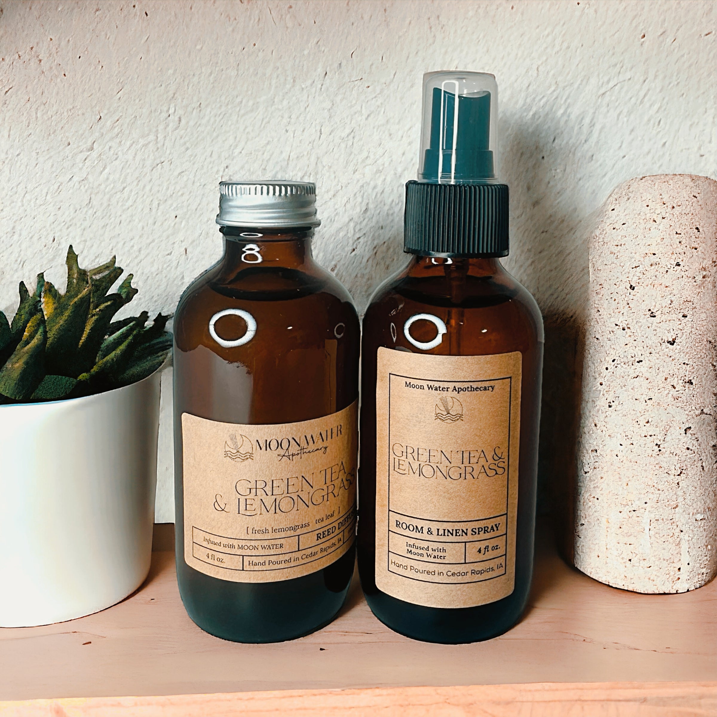 Green Tea & Lemongrass - ROOM & LINEN SPRAY Secondary image