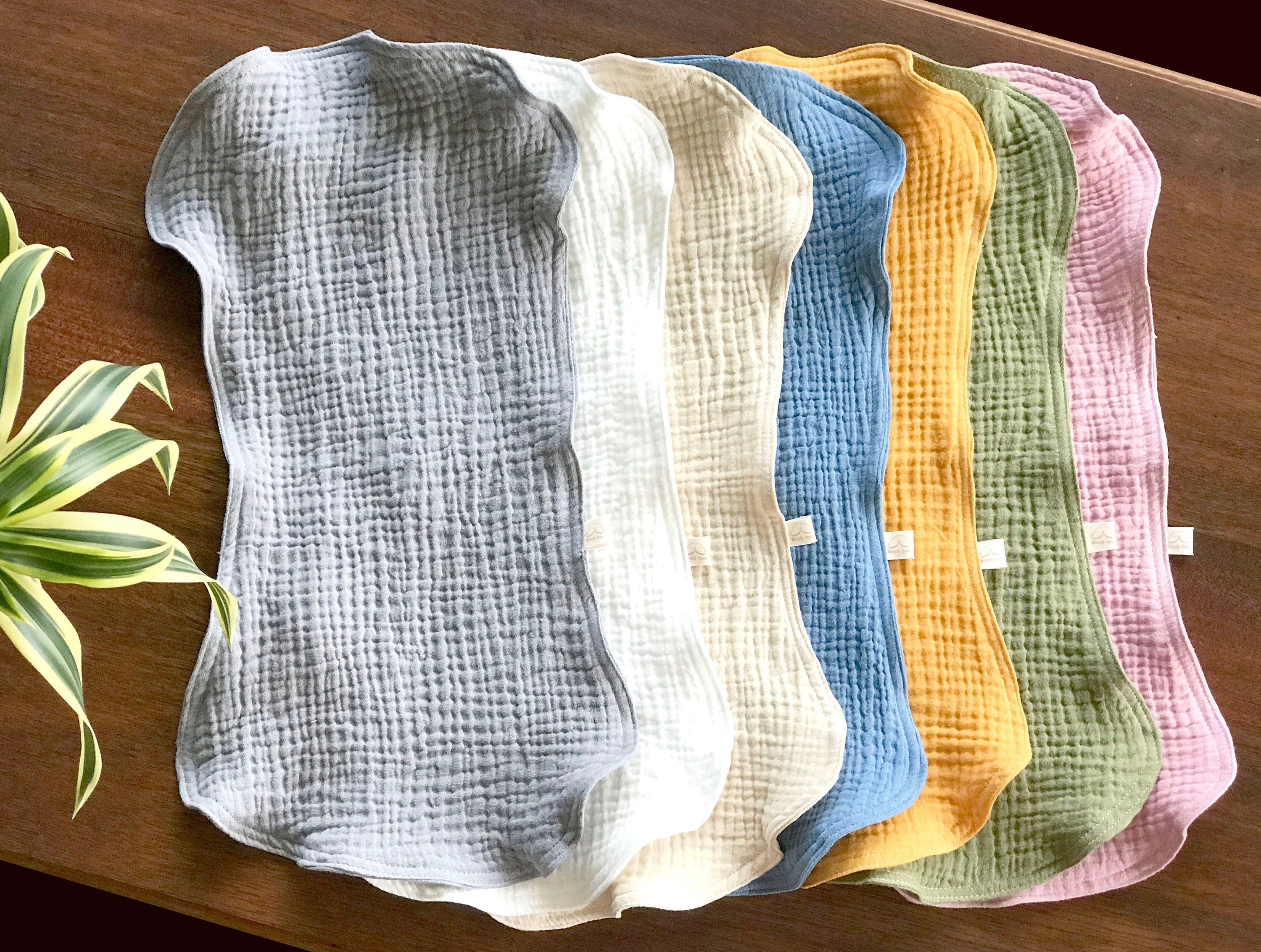 Burp Cloth - 1 Piece - Organic Cotton Double Gauze Secondary image