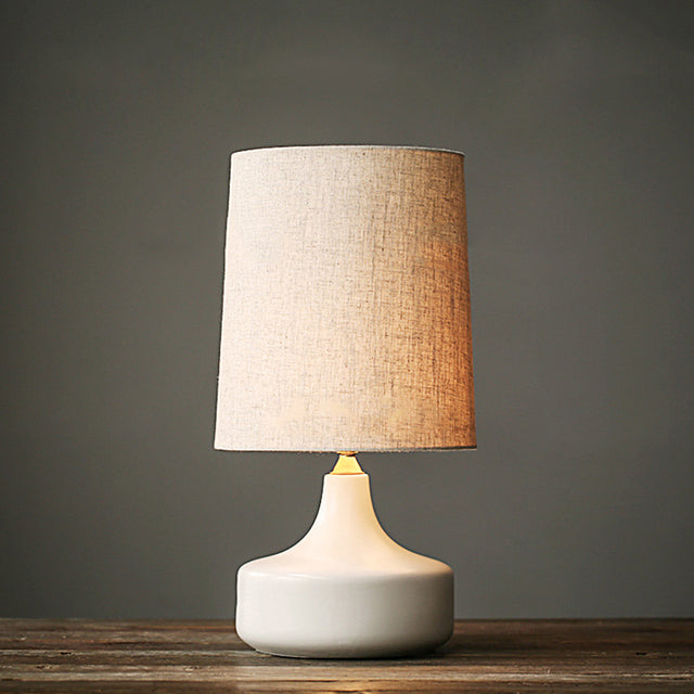 Mocoa Lamp White