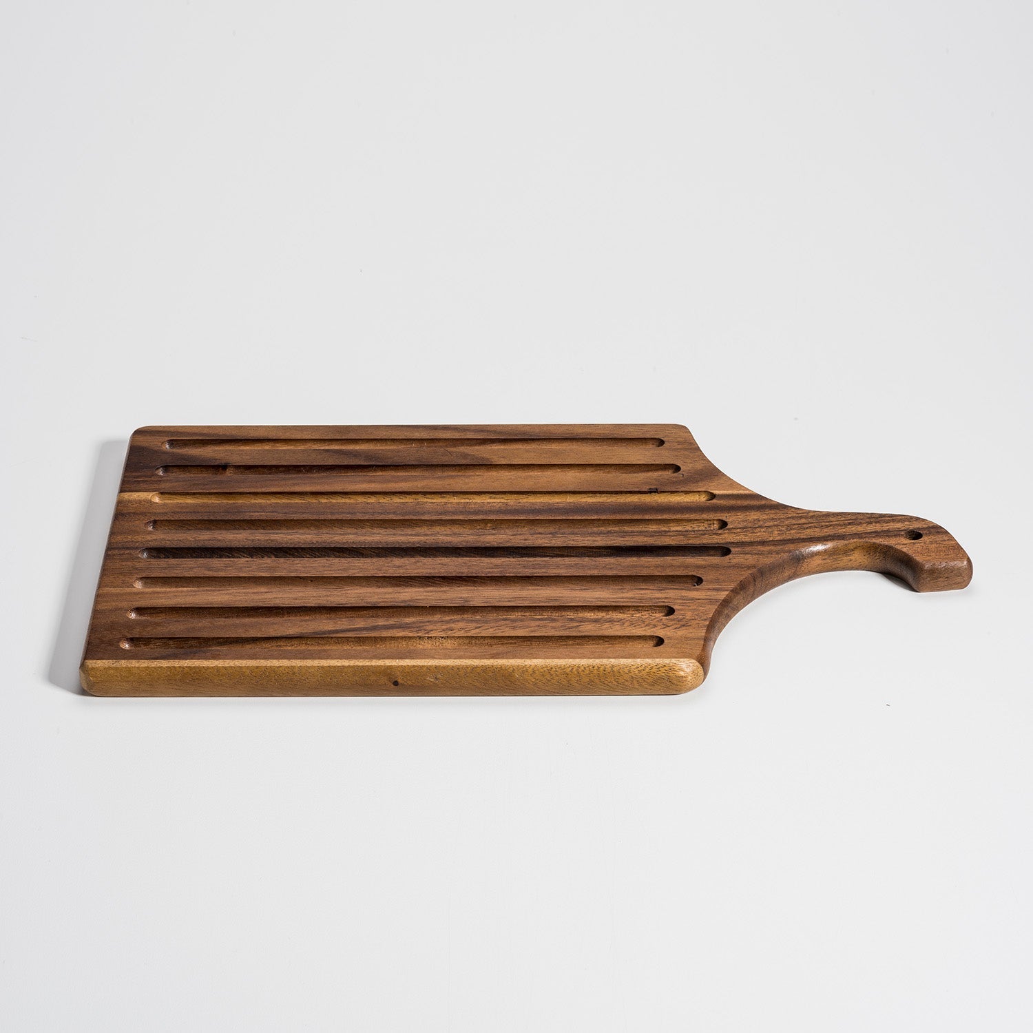 Reversible Cutting Board / Slotted Bread Board Secondary image