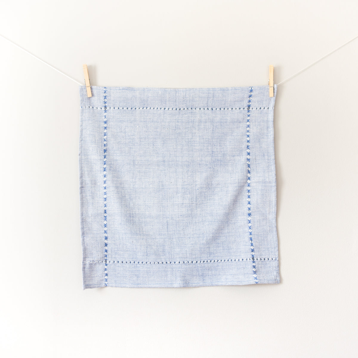 Pulled Cotton Napkins Secondary image