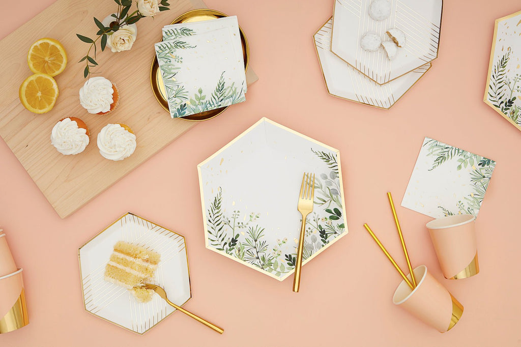 Secret Garden - White Botanicals Large Paper Plates