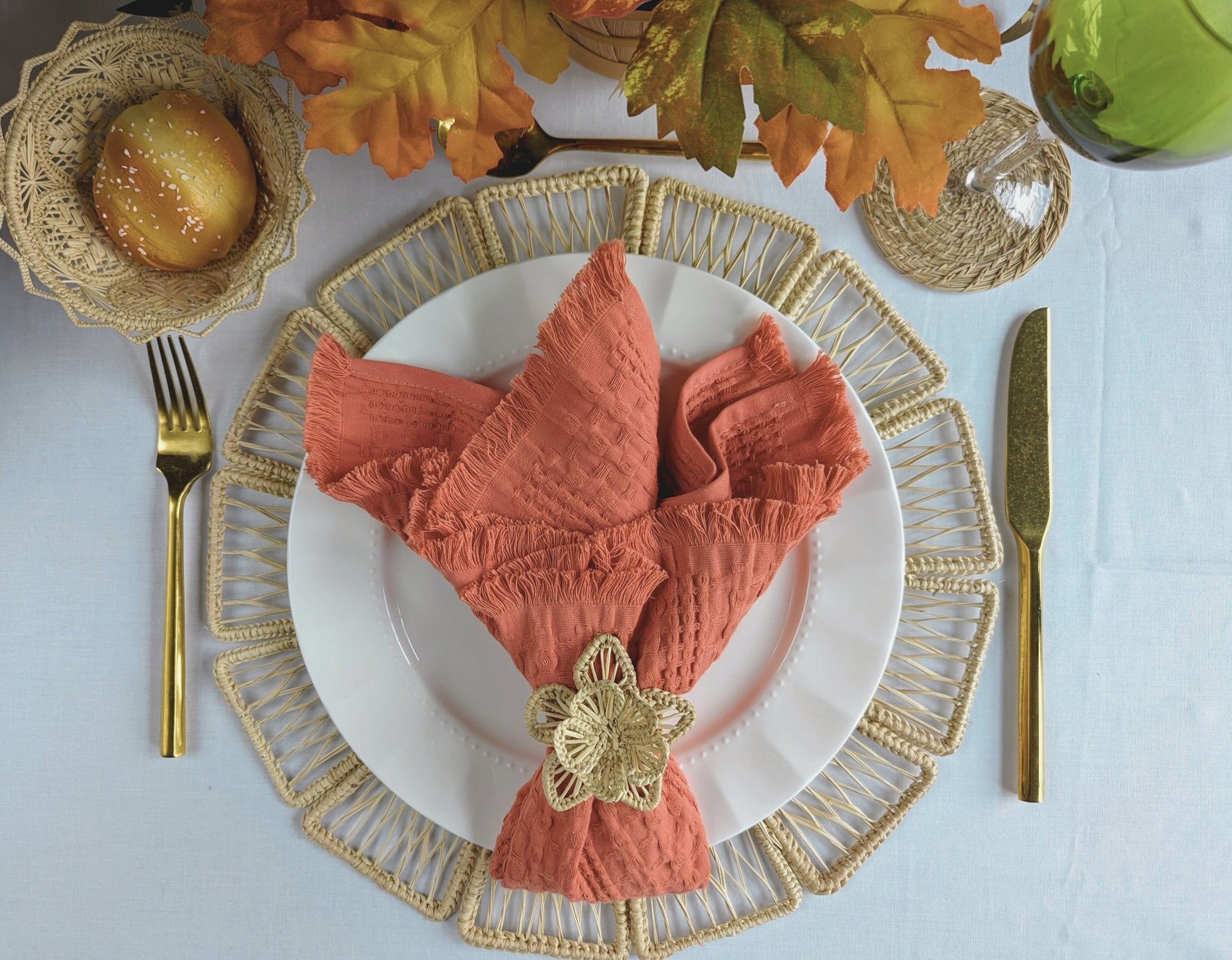 Star Flower Handwoven Iraca Napkin Ring Secondary image
