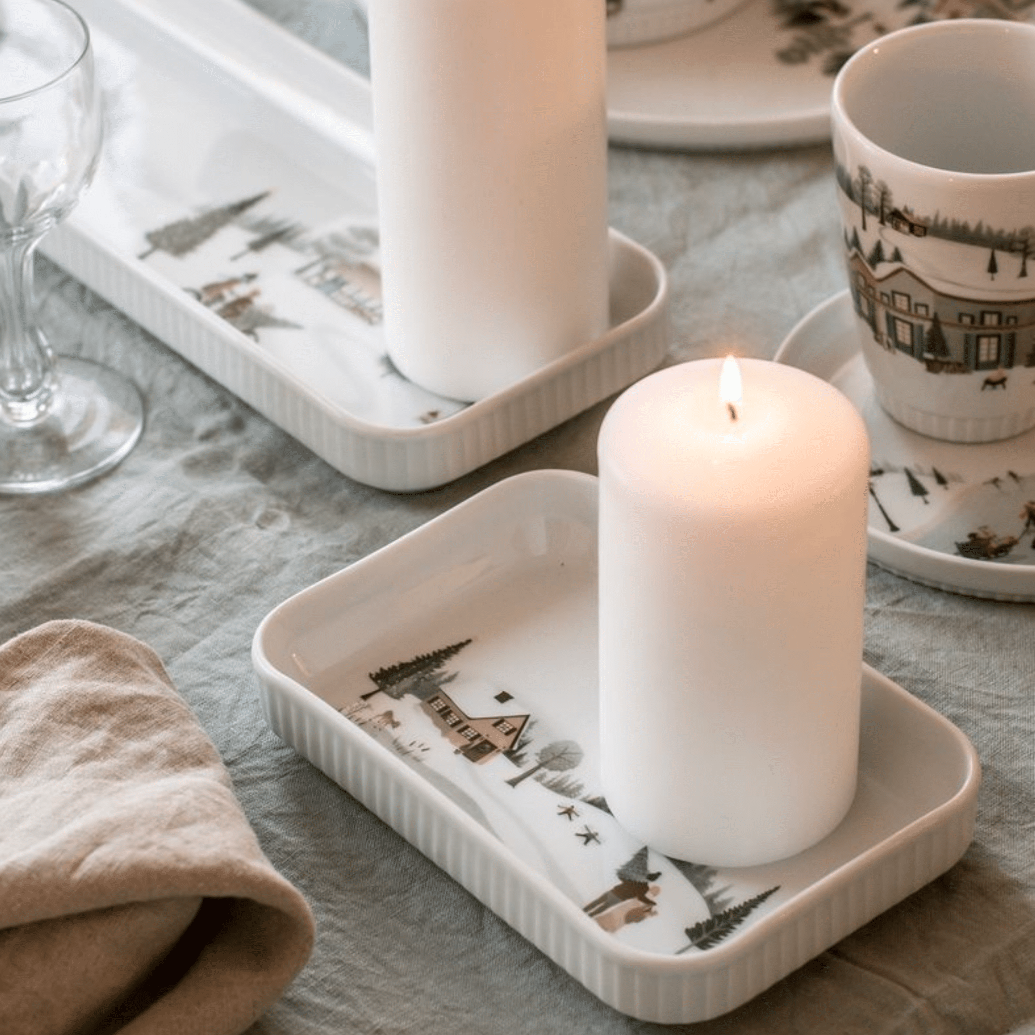 Winter Decor Plisse Tapas 7 x 4.5", Set of 4 Main image